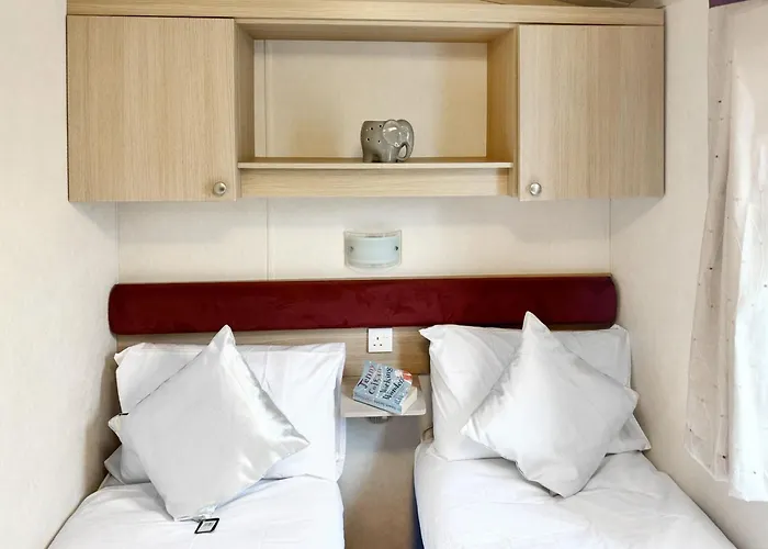 Cedarwood 49 - Uk51137 * Pickering